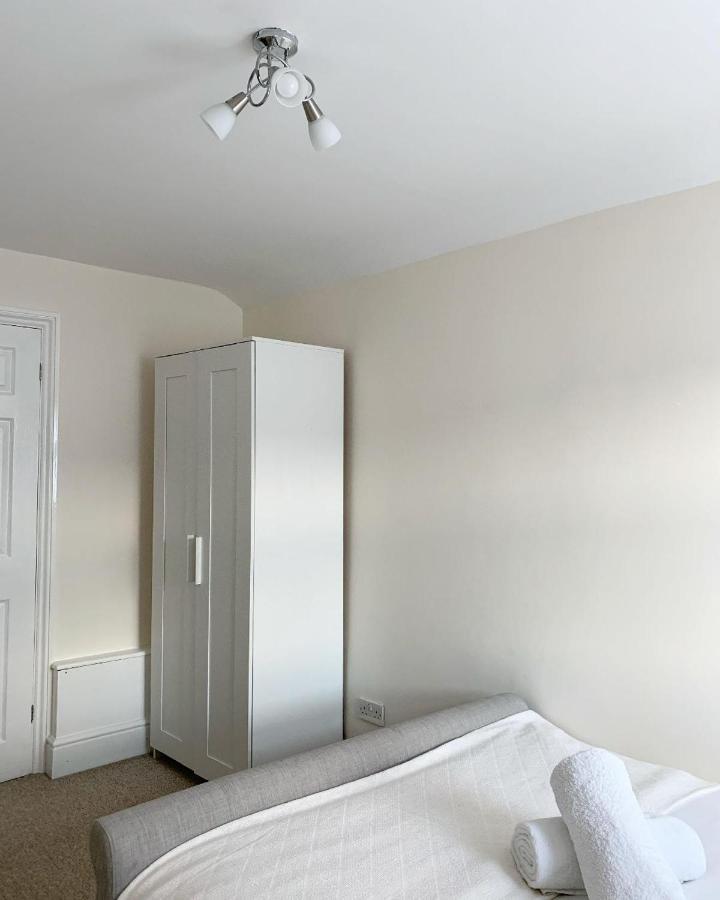 Cardiff Home エクステリア 写真