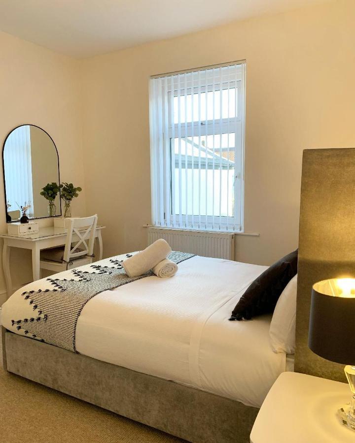 Cardiff Home エクステリア 写真
