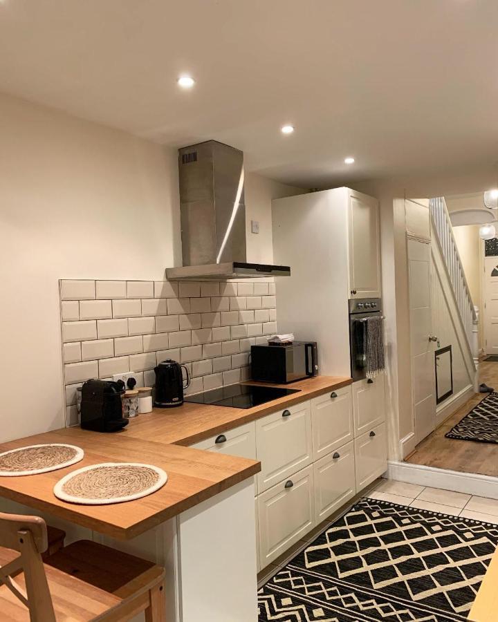 Cardiff Home エクステリア 写真